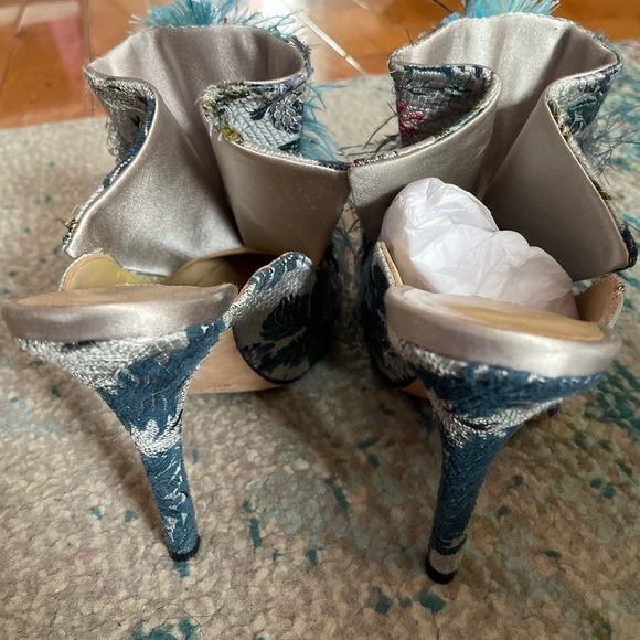 🩵 VERY RARE 🩵 ANDREA MONDIN Antoinette Floral Plums Fishnet Mules Shades Blue - Picture 4 of 10